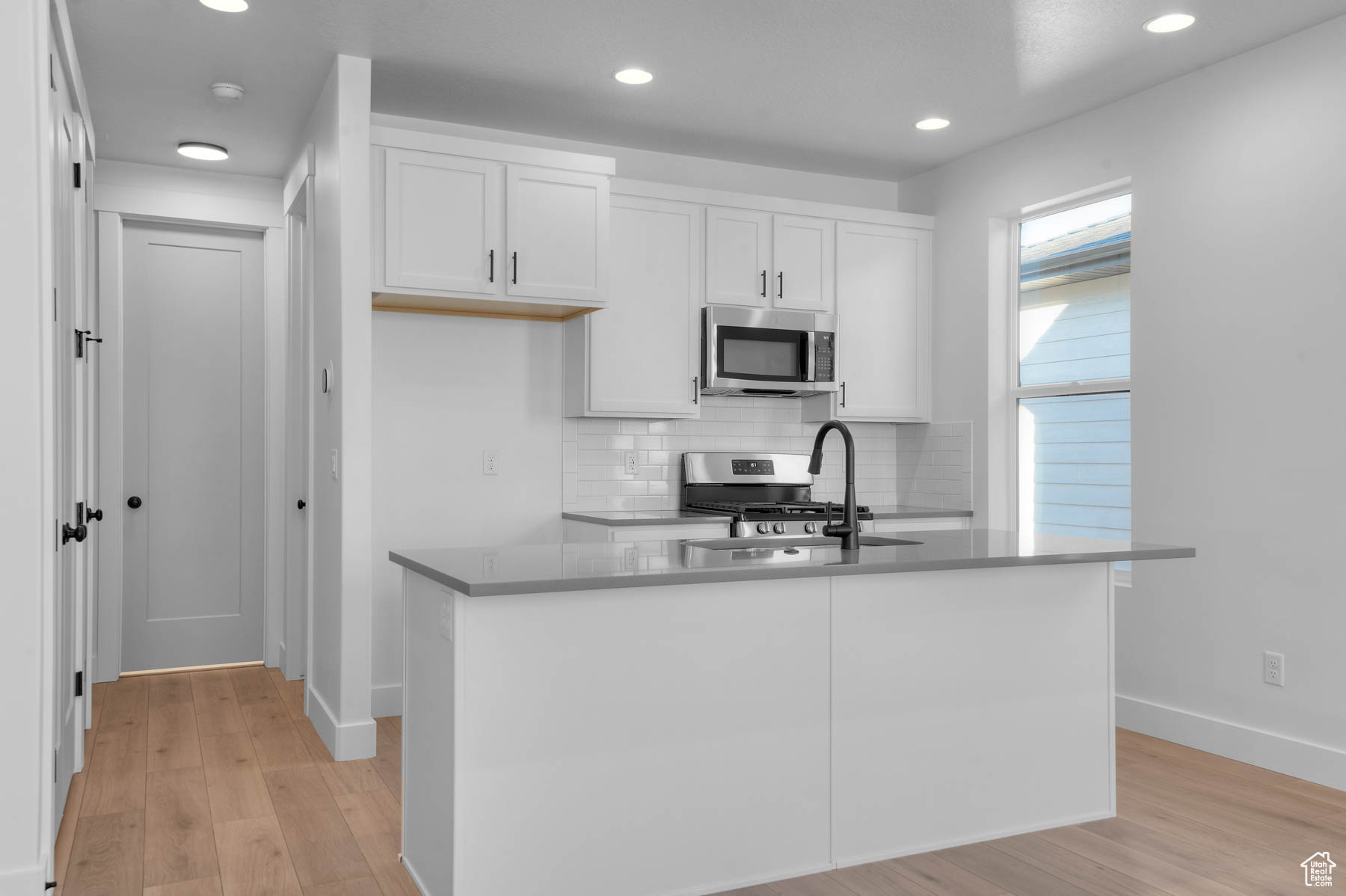 HOLBROOK PLACE E VILLAS 603 - Residential