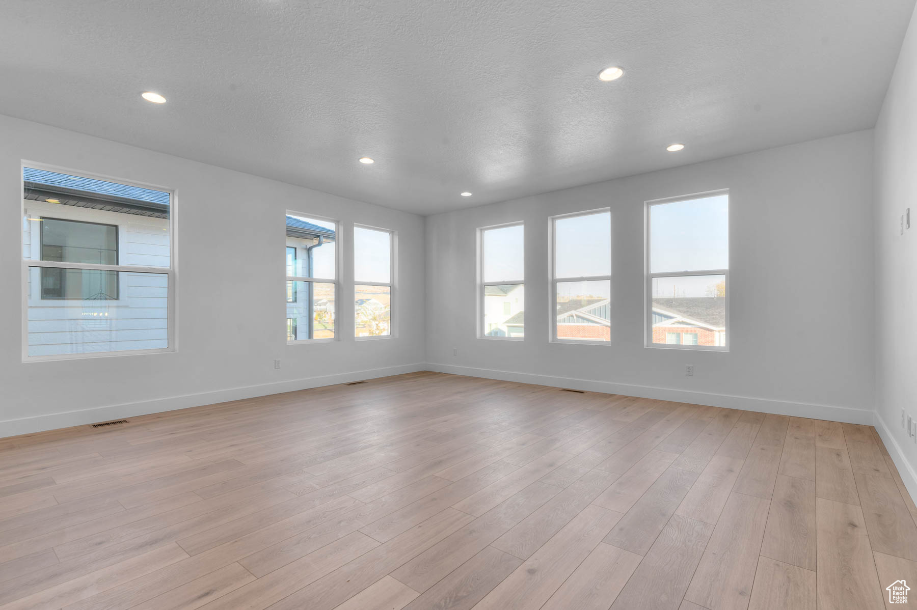 HOLBROOK PLACE E VILLAS 603 - Residential