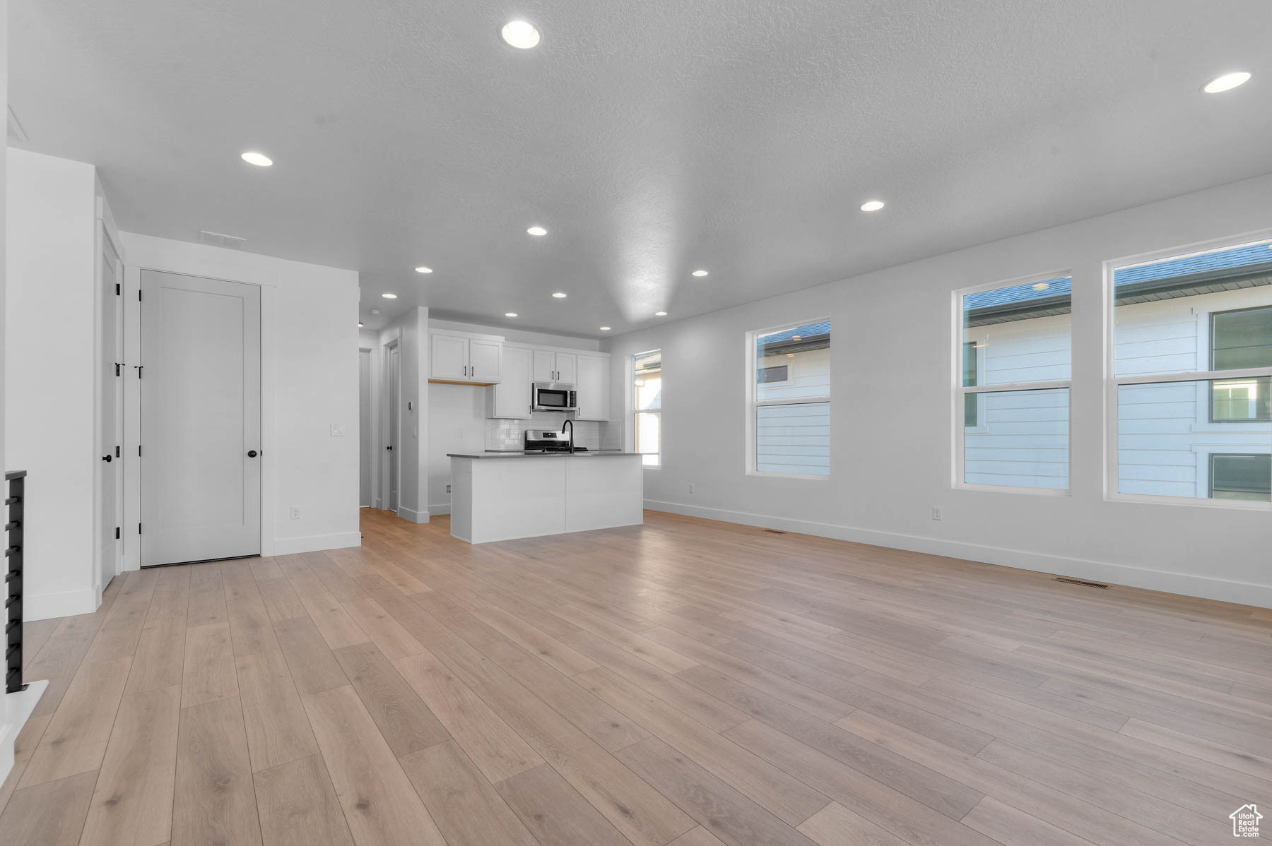 HOLBROOK PLACE E VILLAS 603 - Residential