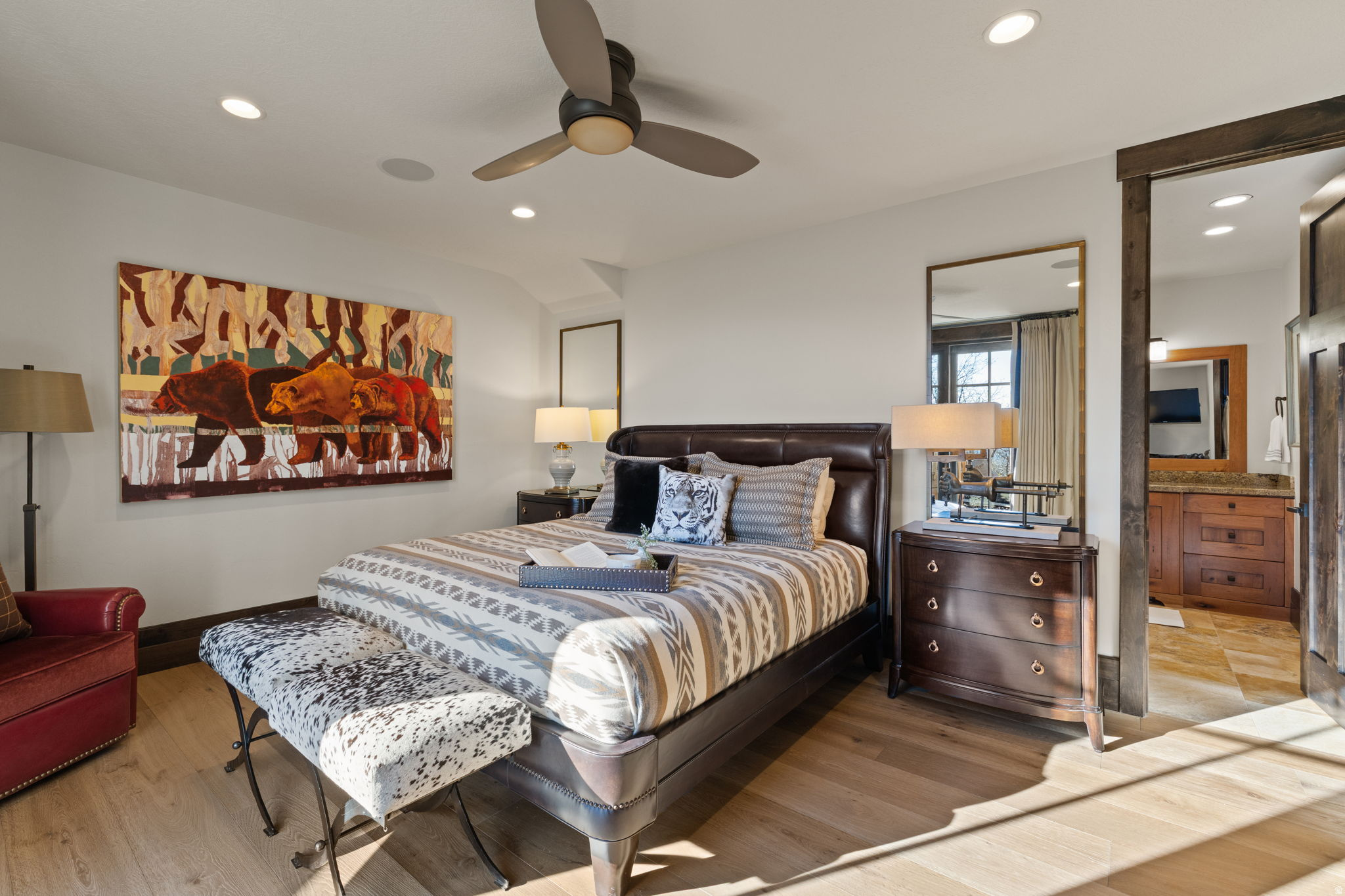 TUHAYE - Residential