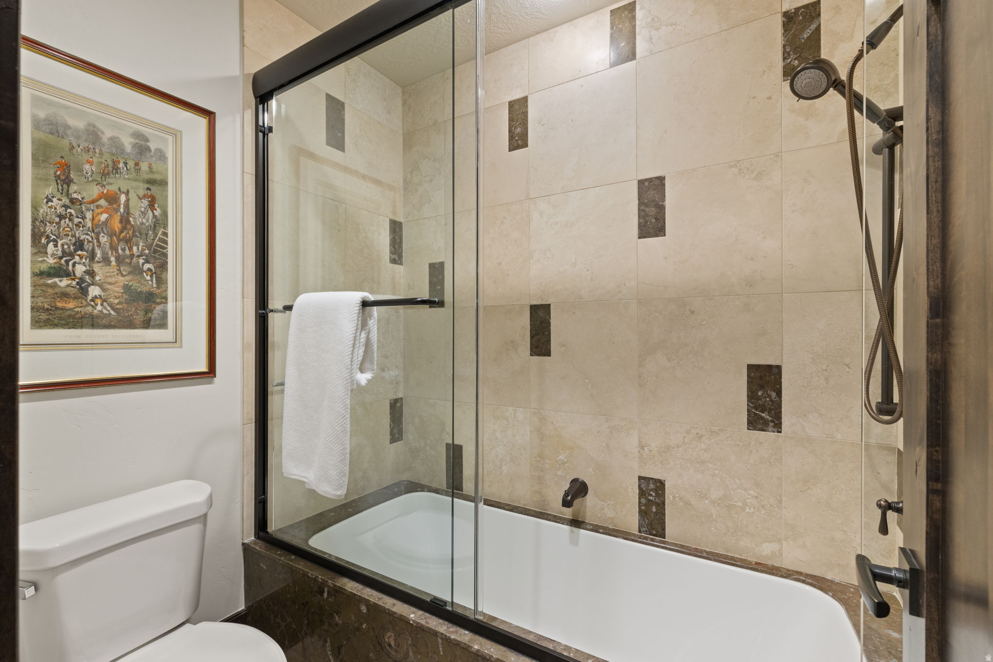 TUHAYE - Residential