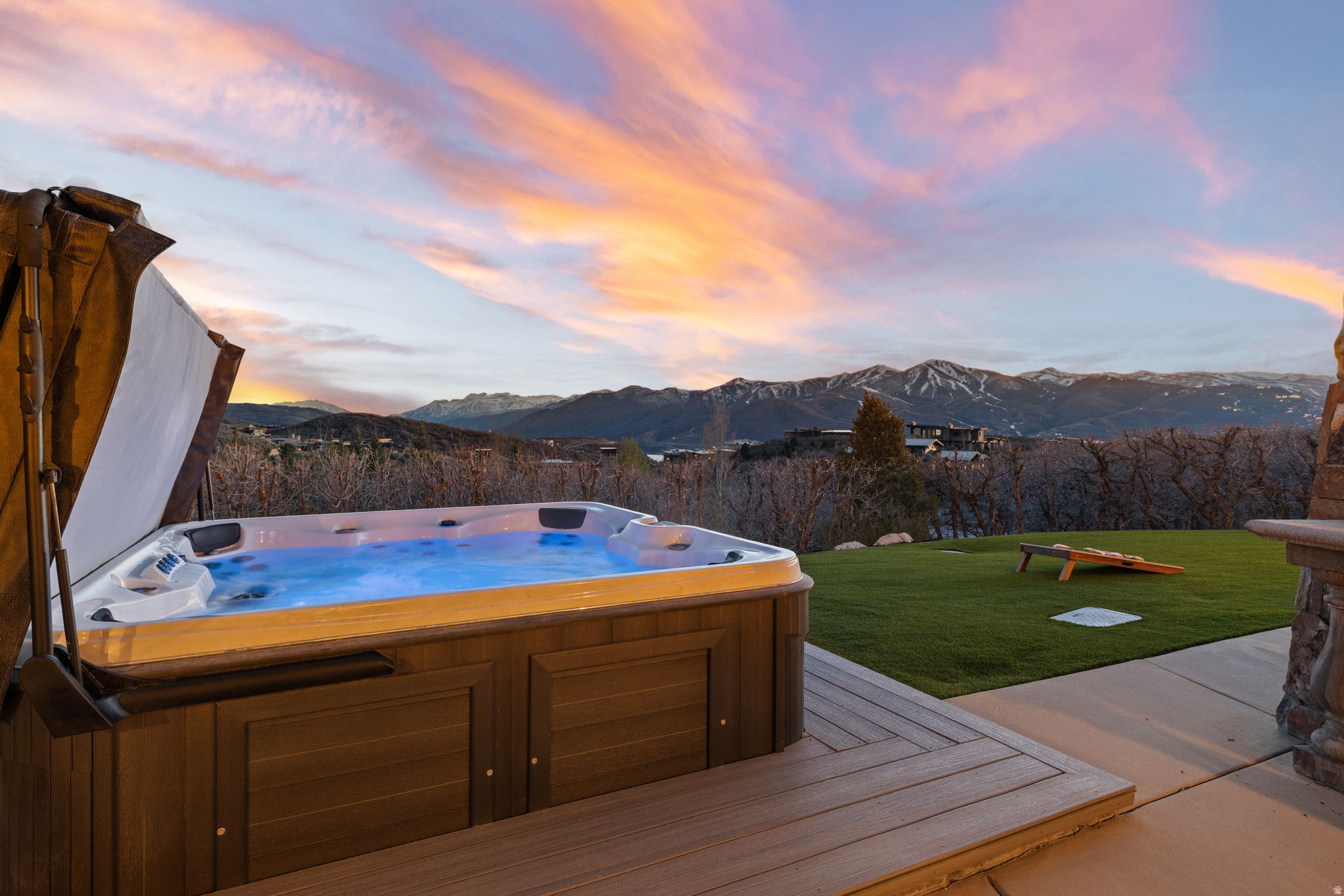 TUHAYE - Residential