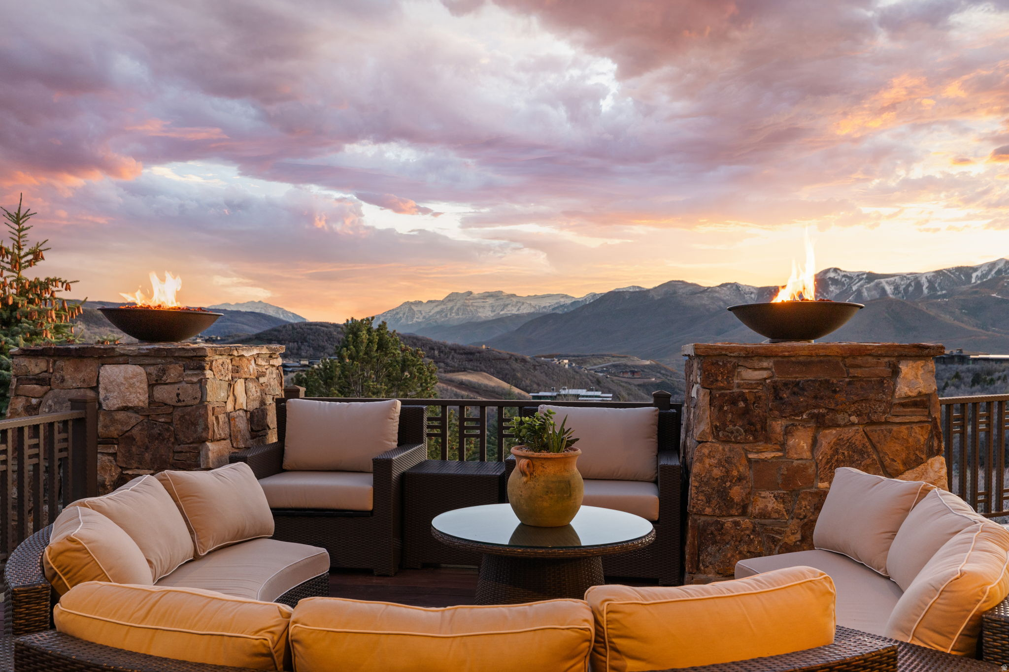 TUHAYE - Residential