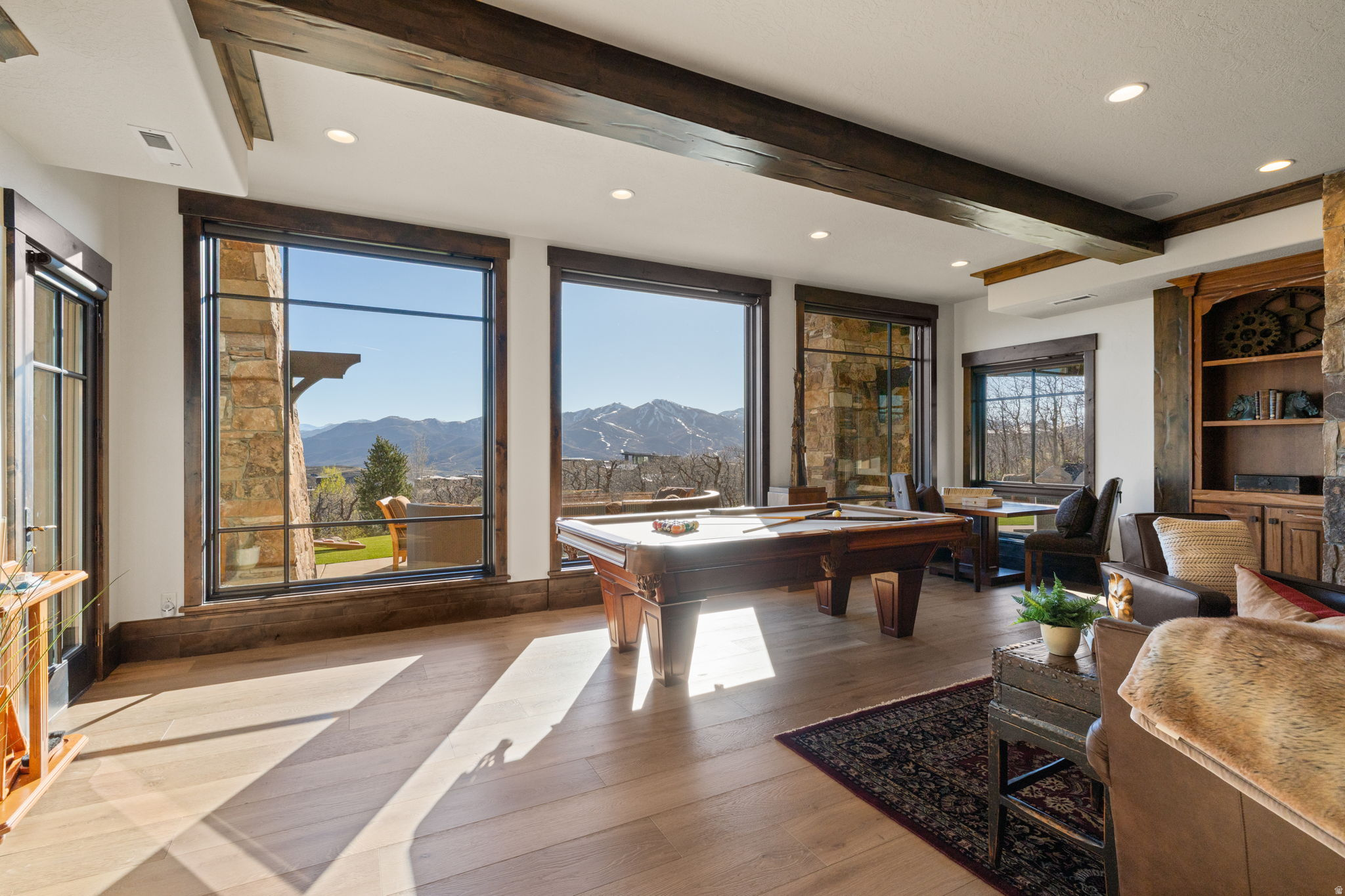 TUHAYE - Residential