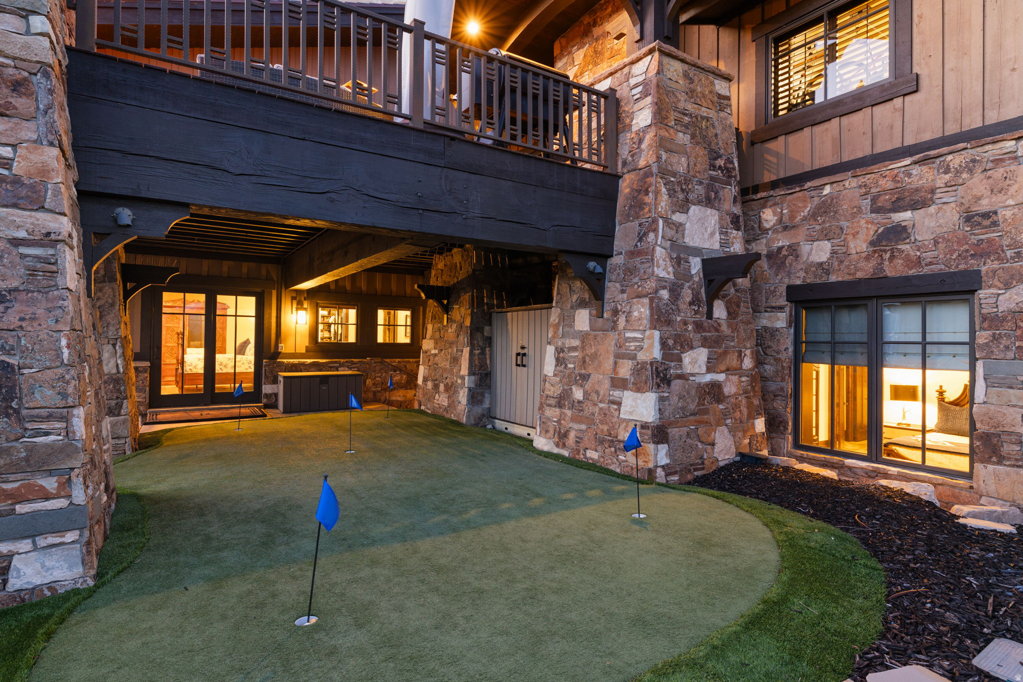 TUHAYE - Residential