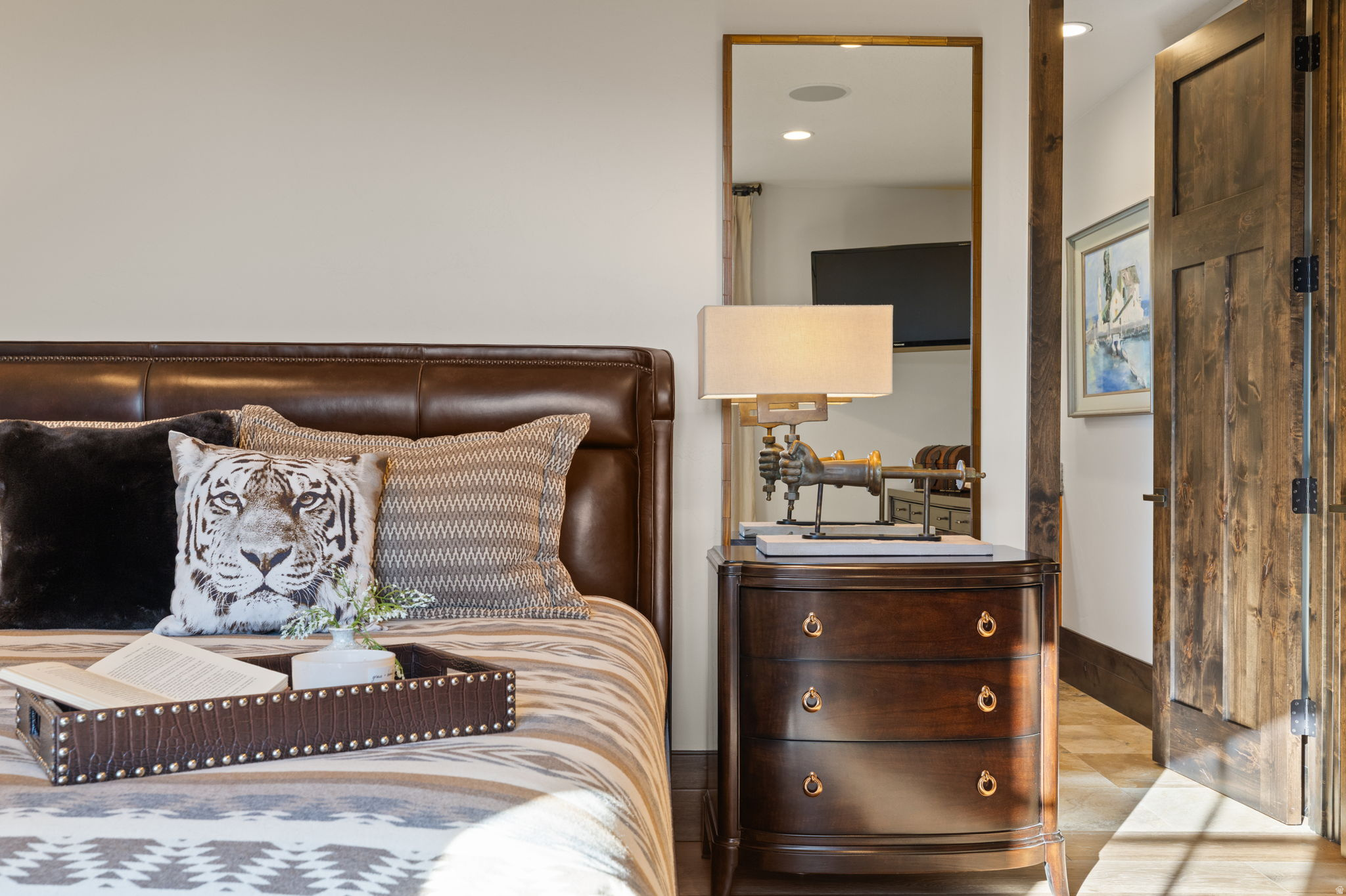 TUHAYE - Residential