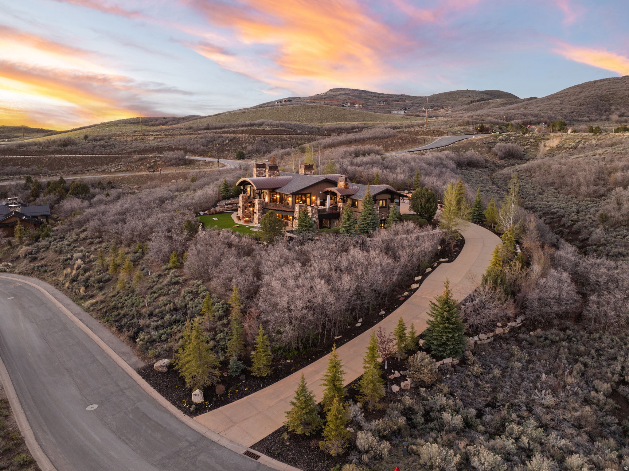 TUHAYE - Residential