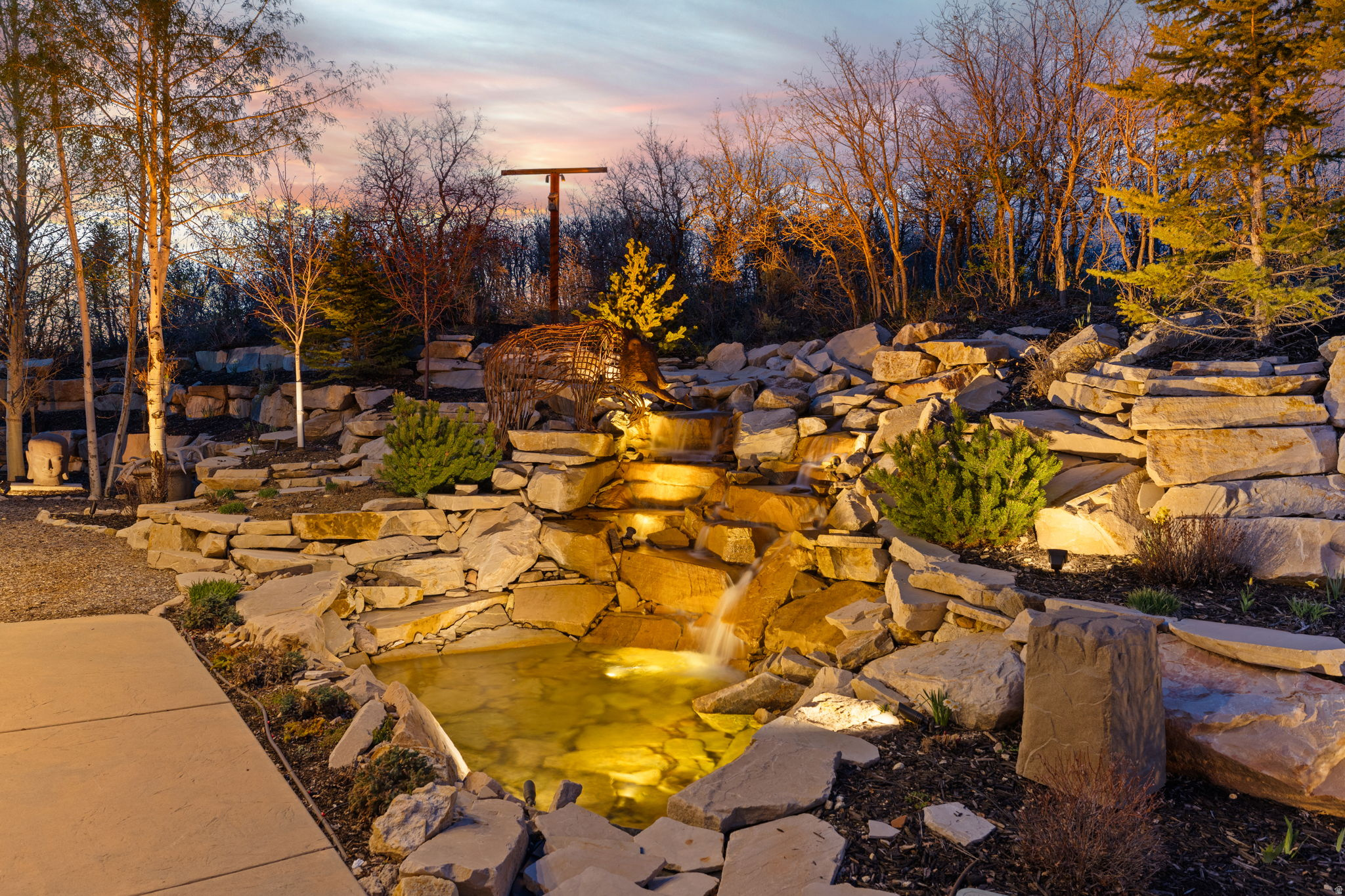 TUHAYE - Residential