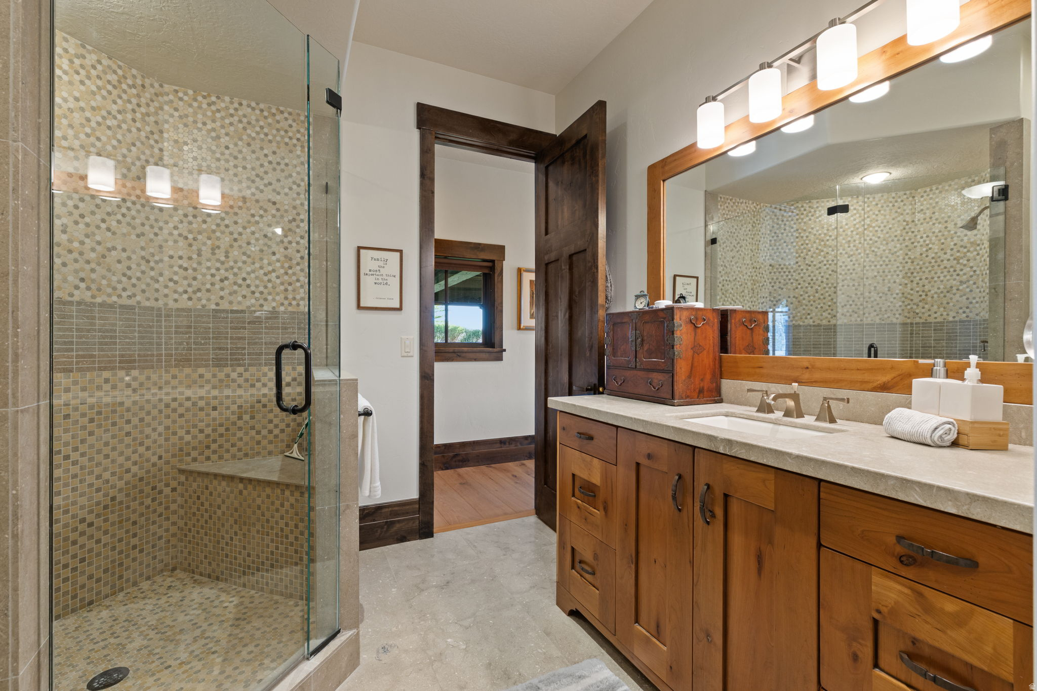 TUHAYE - Residential