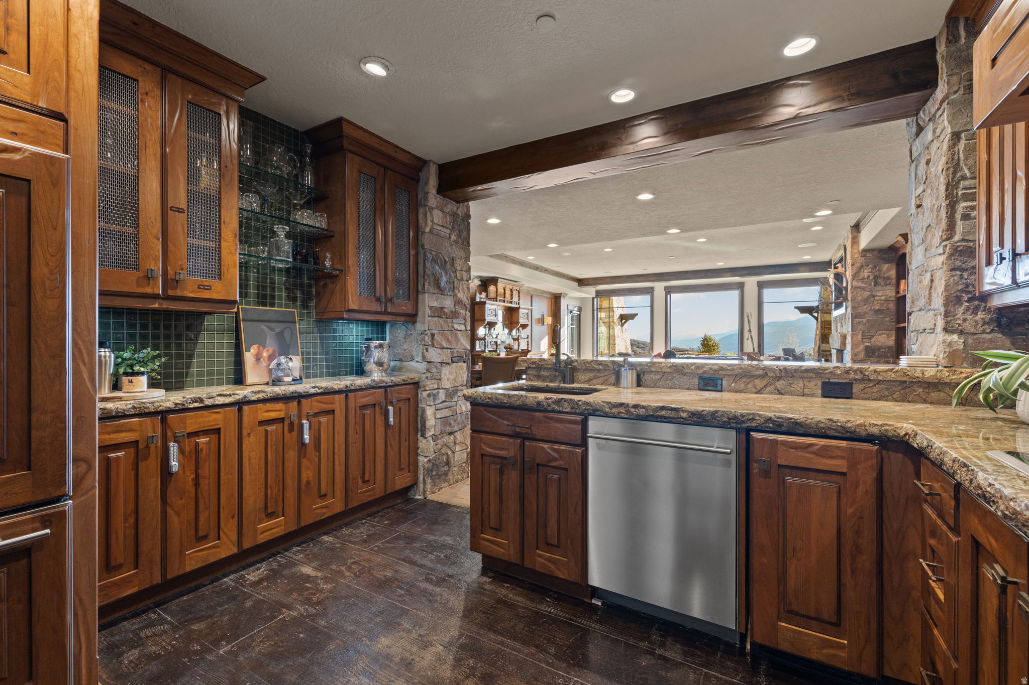 TUHAYE - Residential