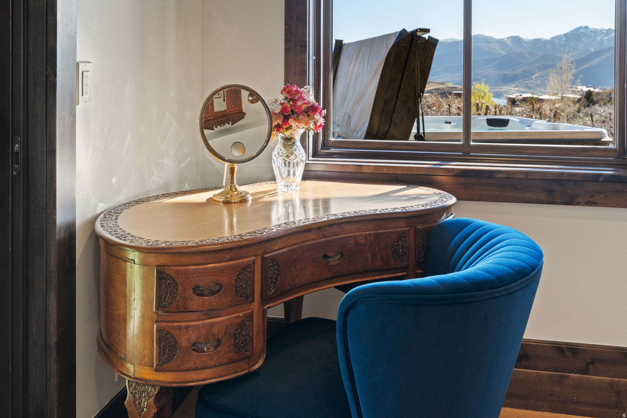 TUHAYE - Residential