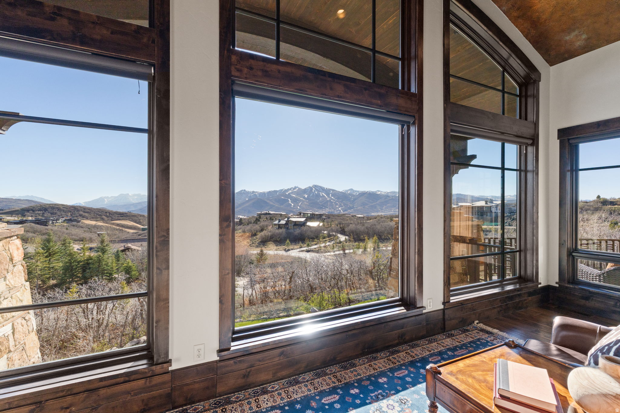 TUHAYE - Residential