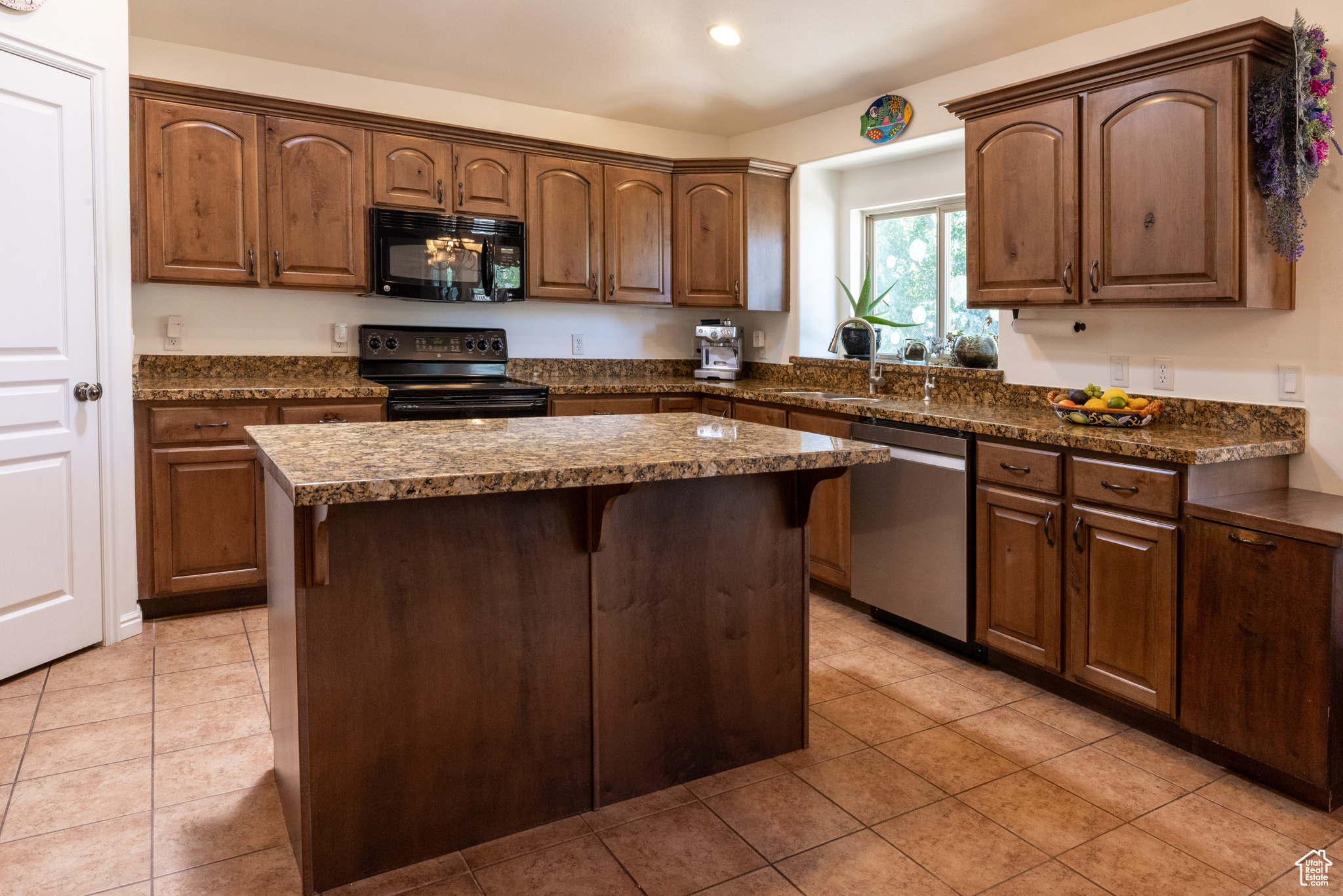 MILL ROAD ESTATES - Residential