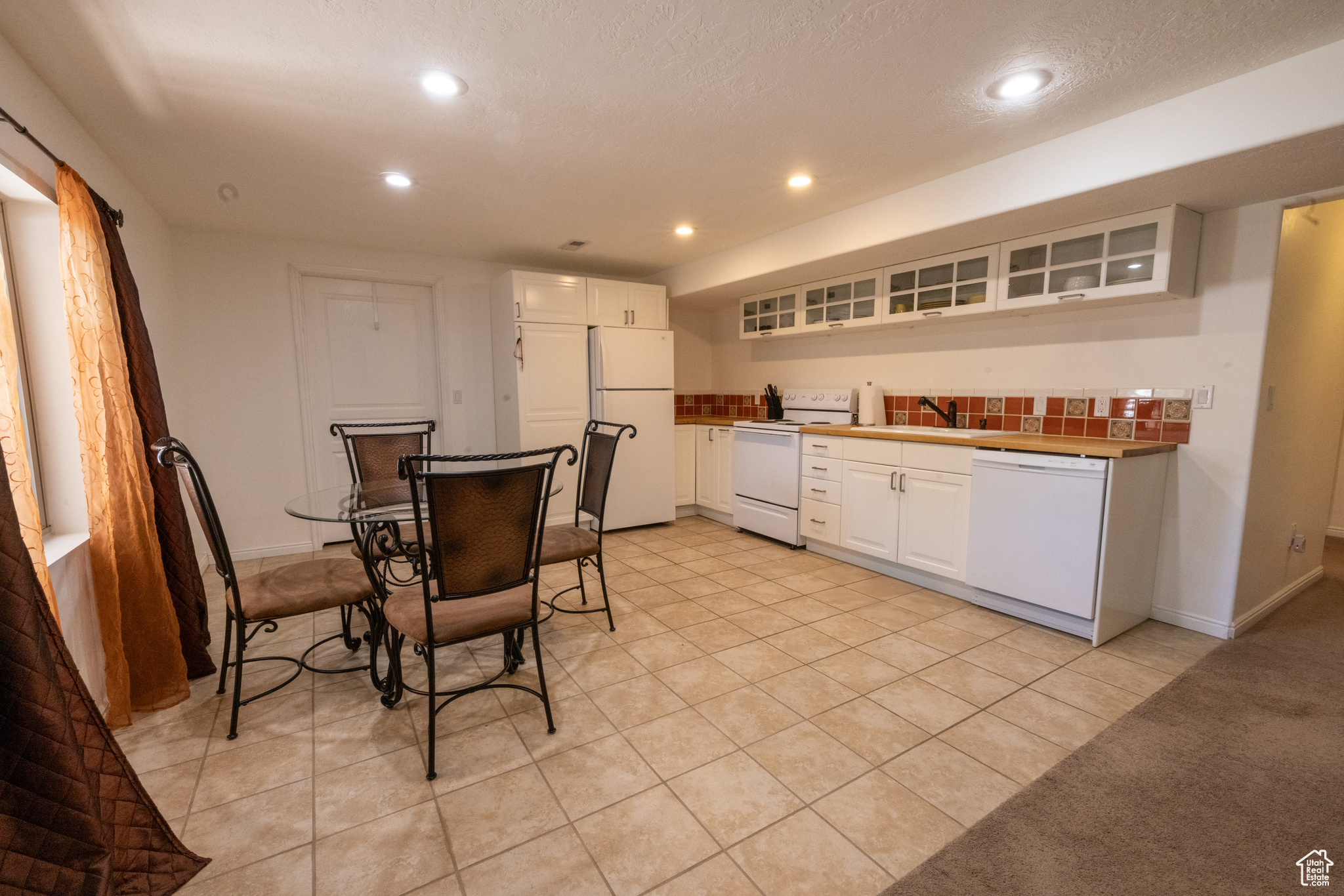 MILL ROAD ESTATES - Residential