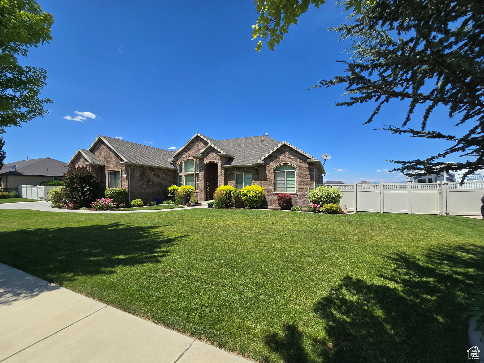 DRAPER RIDGE - Residential