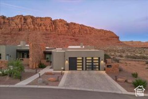 Townhouse For Sale - 705 N Sanctuary Pl<br/> Ivins, UT 84738