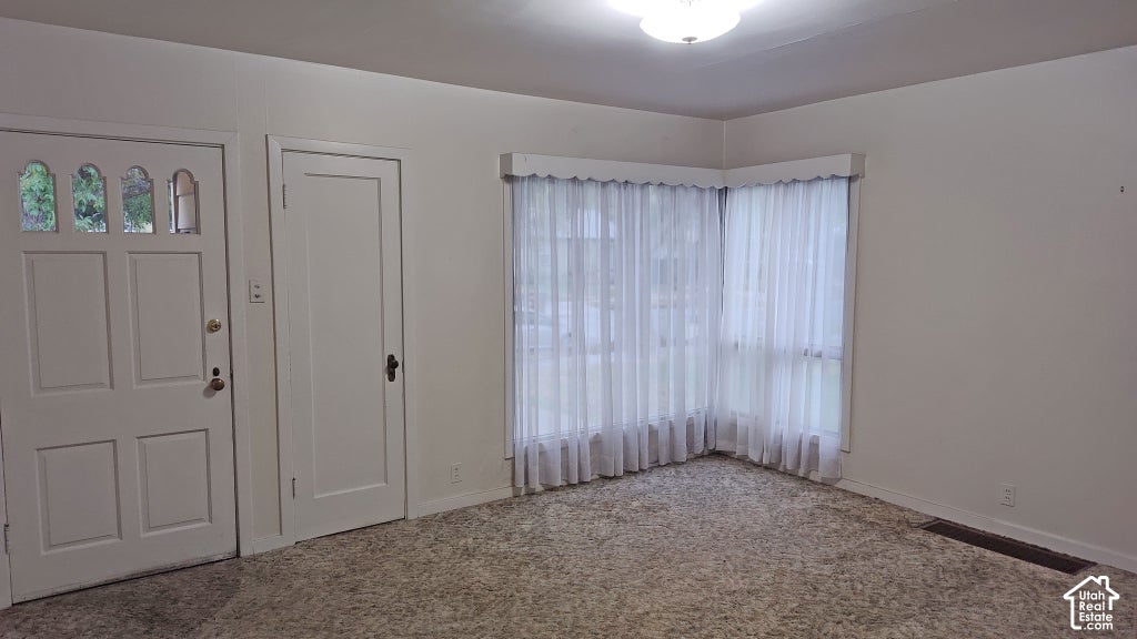Photo of 2680 S IMPERIAL ST E, Salt Lake City, UT 84106 (MLS # 2188476)