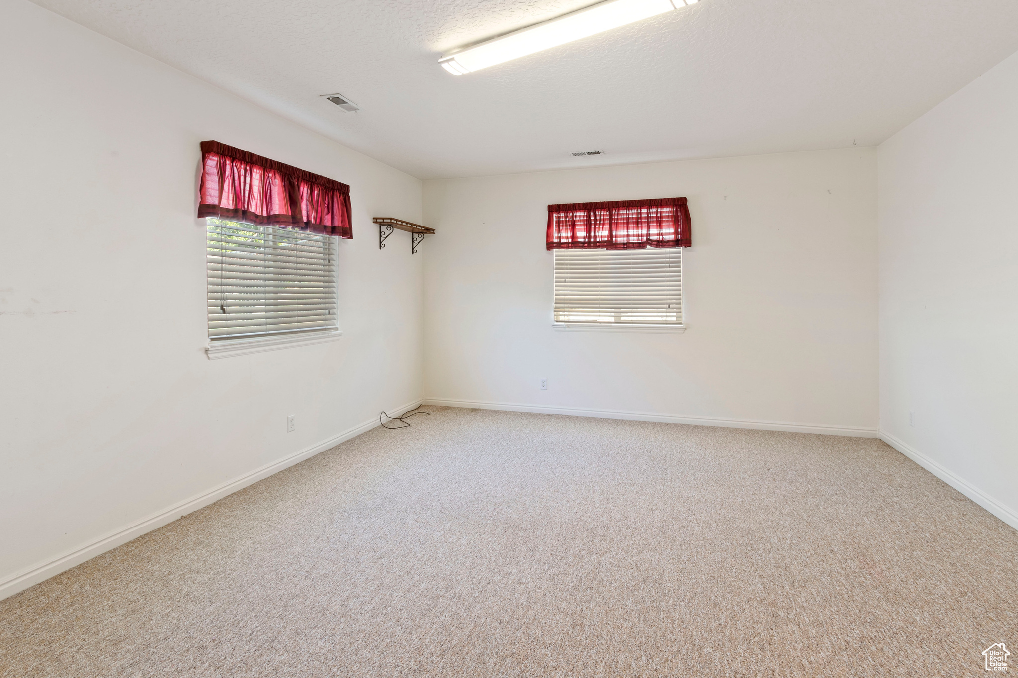 MOUNTAIN RIDGE PHASE - Residential