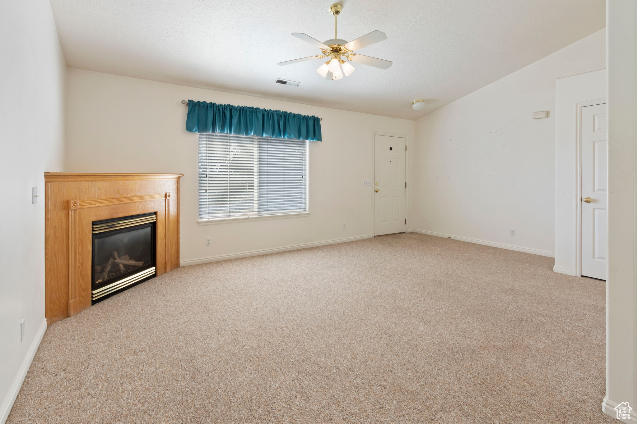 MOUNTAIN RIDGE PHASE - Residential