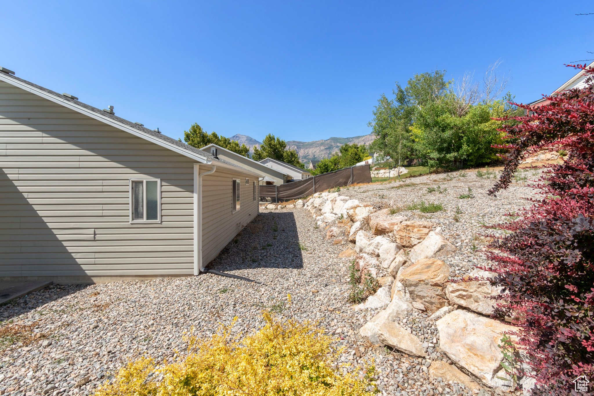 MOUNTAIN RIDGE PHASE - Residential