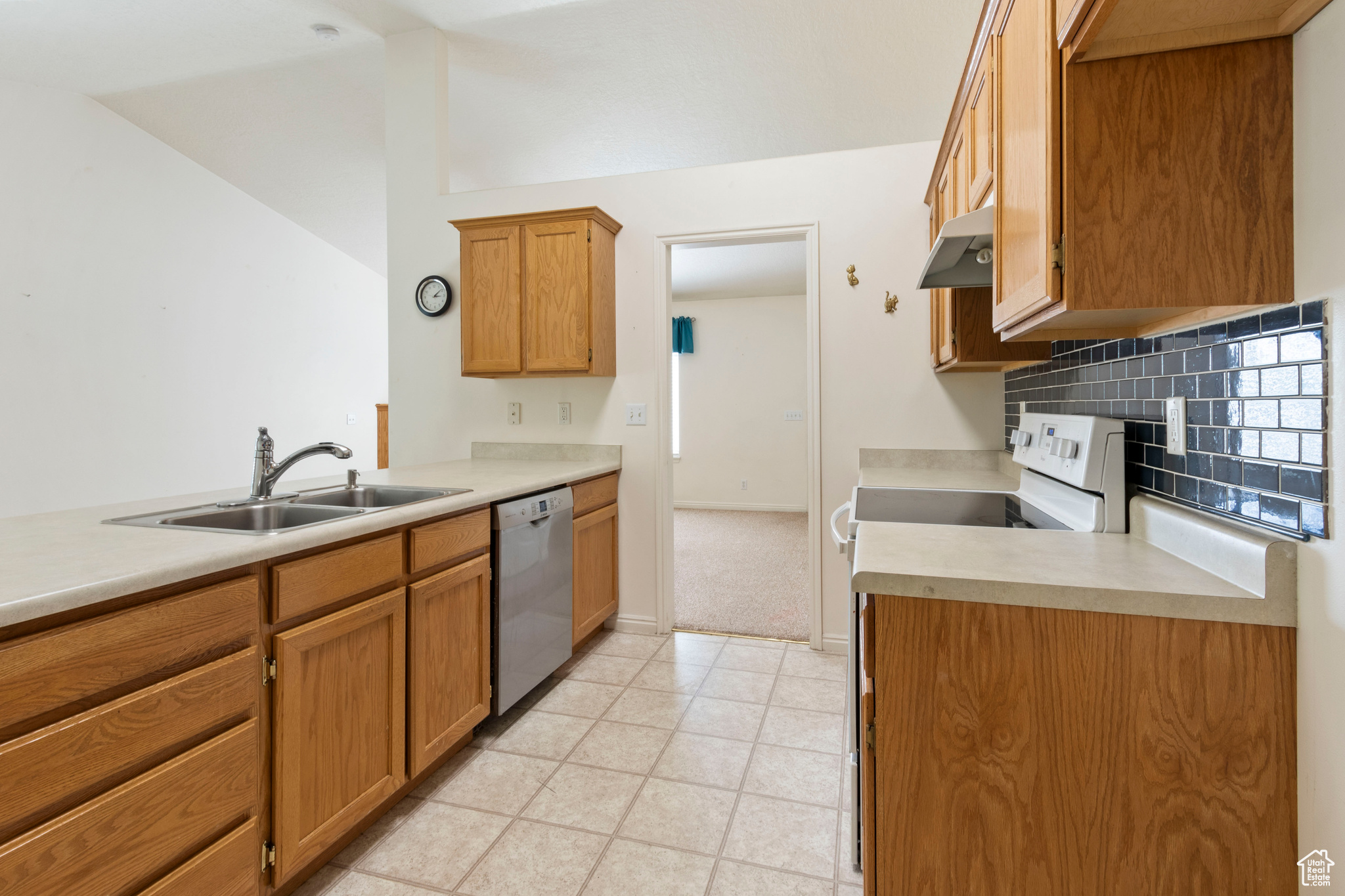 MOUNTAIN RIDGE PHASE - Residential