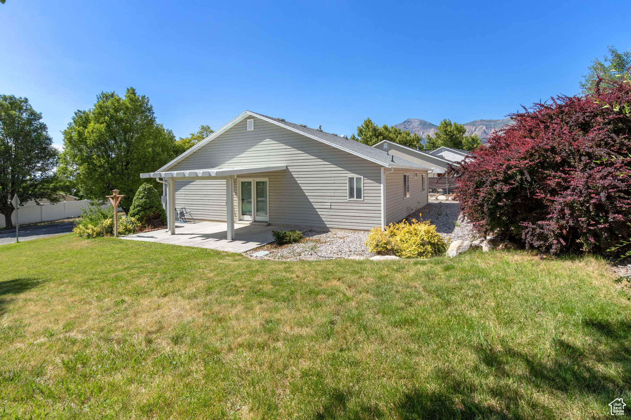 MOUNTAIN RIDGE PHASE - Residential