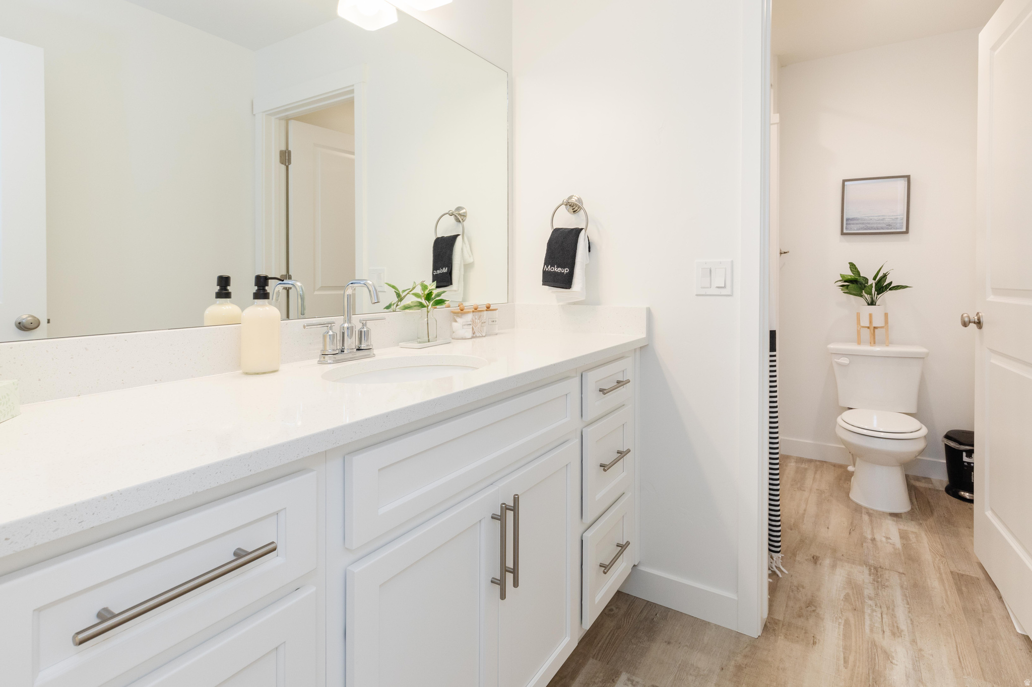 PARADISE PARKWAY - Residential