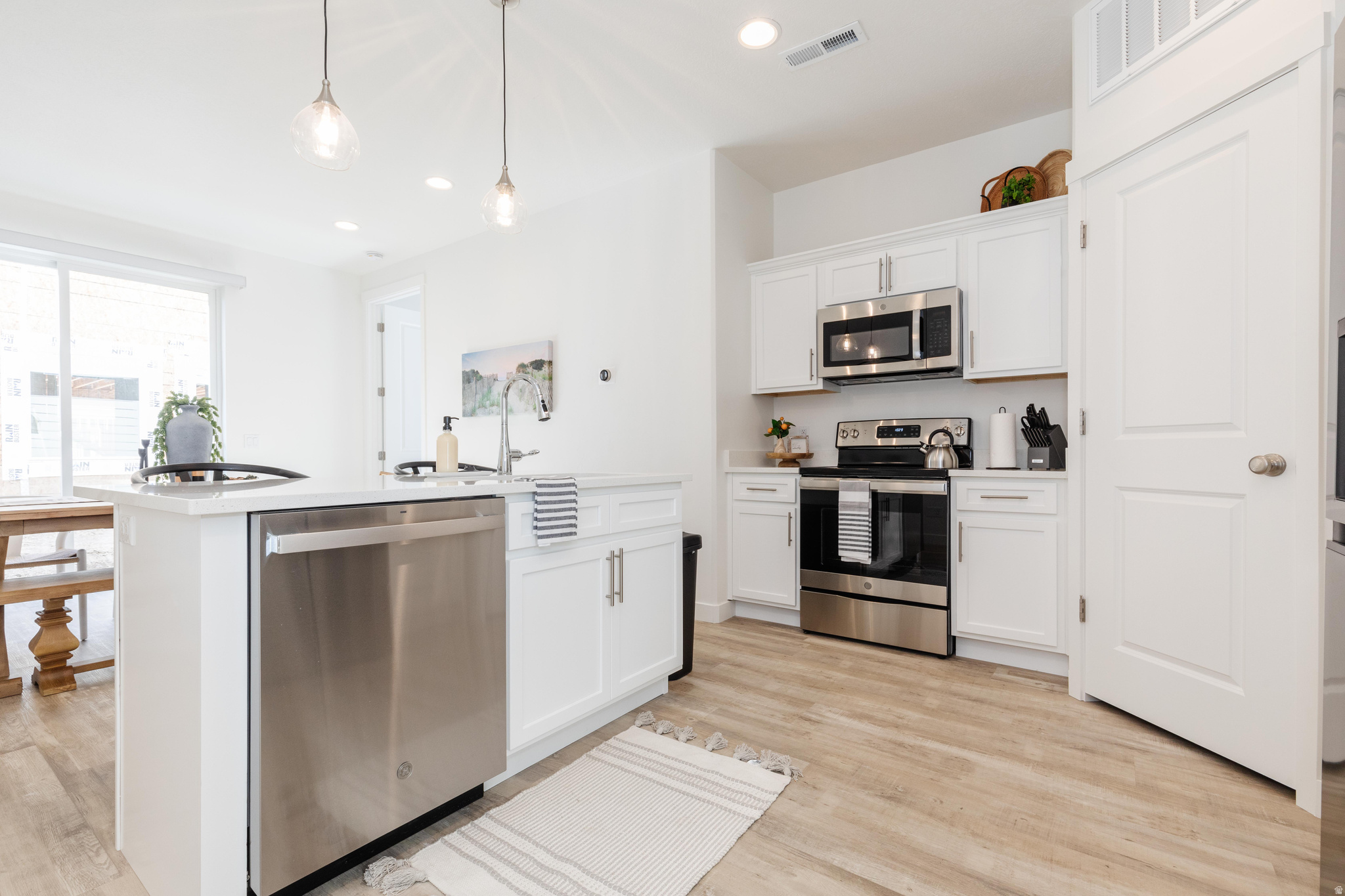 PARADISE PARKWAY - Residential