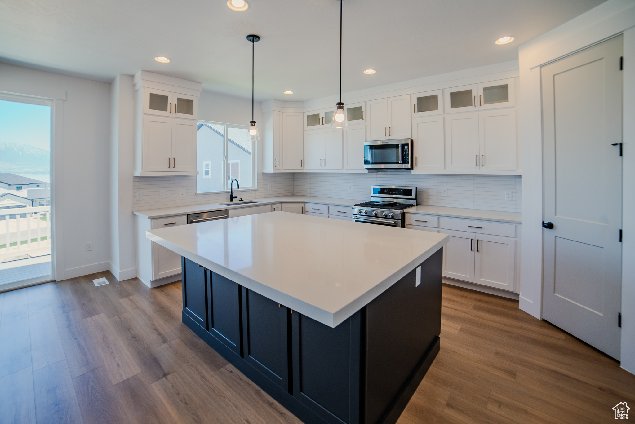 3358 S Heathercrest Dr, Saratoga Springs, Utah image 5