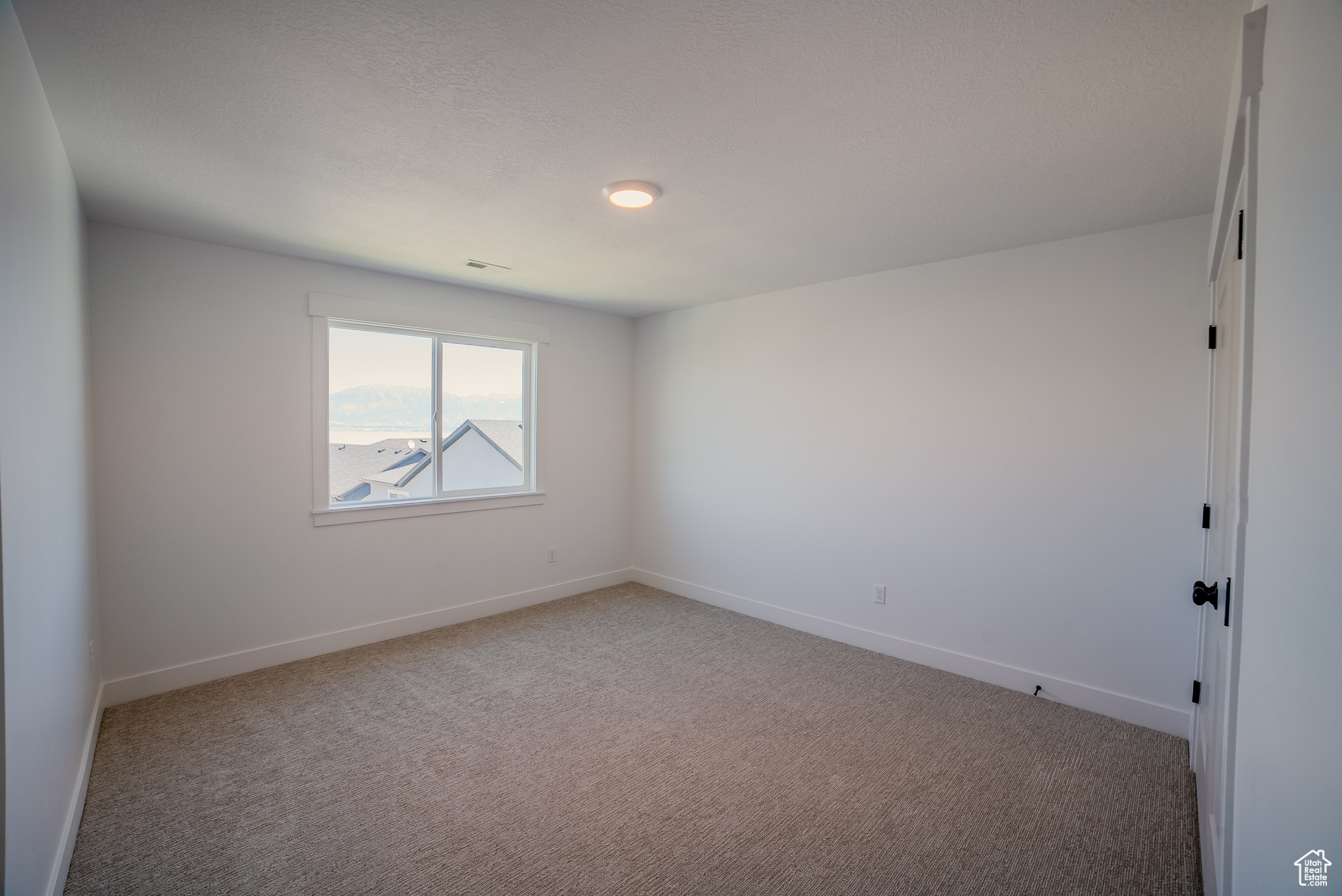 3358 S Heathercrest Dr, Saratoga Springs, Utah image 23
