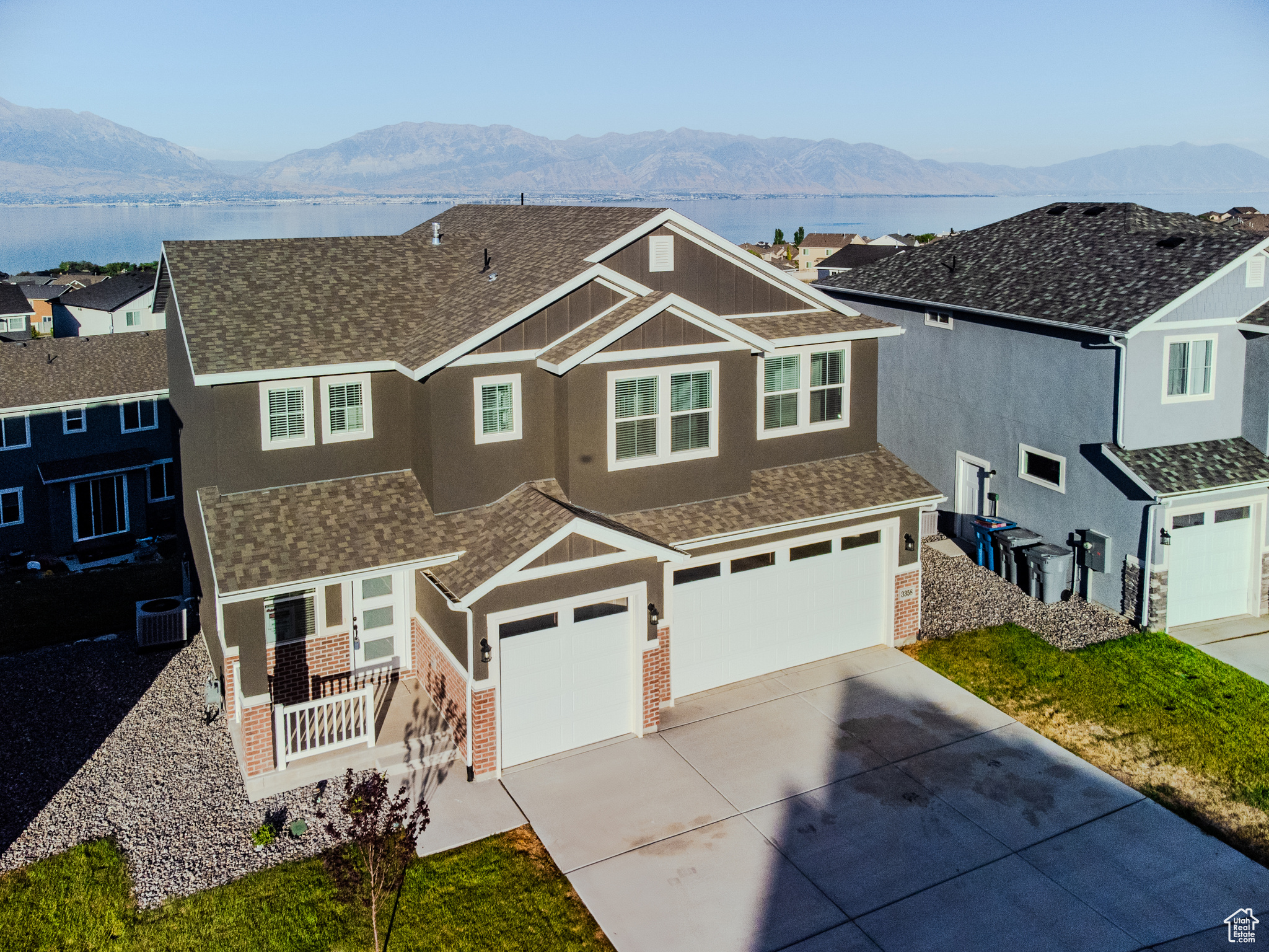 THE VILLAGE OF FOX HOLLOW - Residential