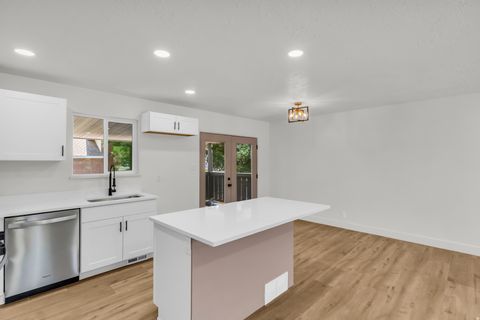 Tiny photo for 759 S PITFORD DR W, Centerville, UT 84014 (MLS # 2169574)