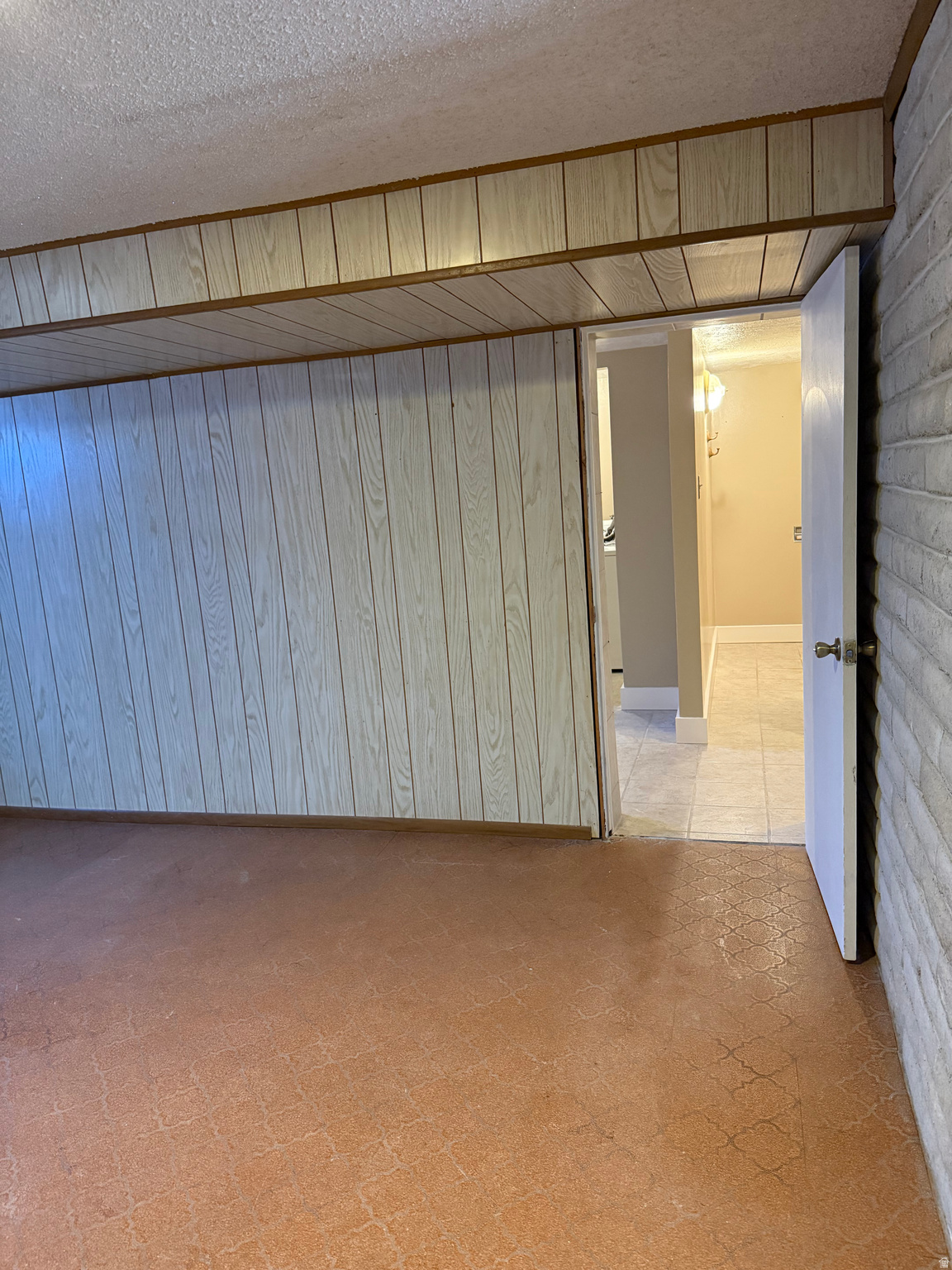 FAIRLANE HEIGHTS - Residential