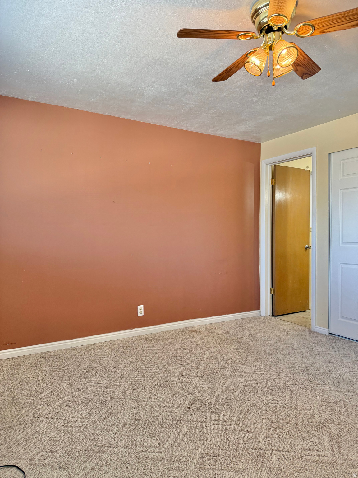 FAIRLANE HEIGHTS - Residential