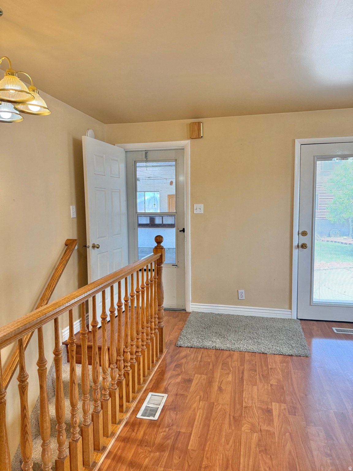 FAIRLANE HEIGHTS - Residential