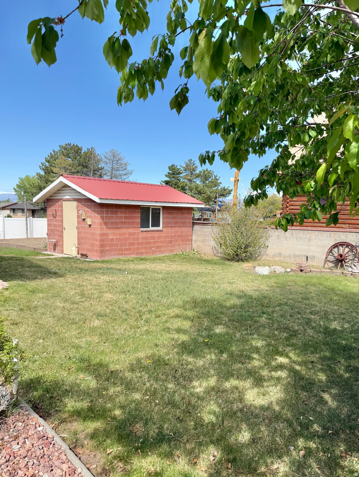 FAIRLANE HEIGHTS - Residential