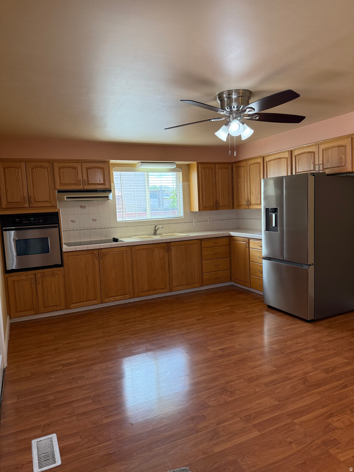 FAIRLANE HEIGHTS - Residential