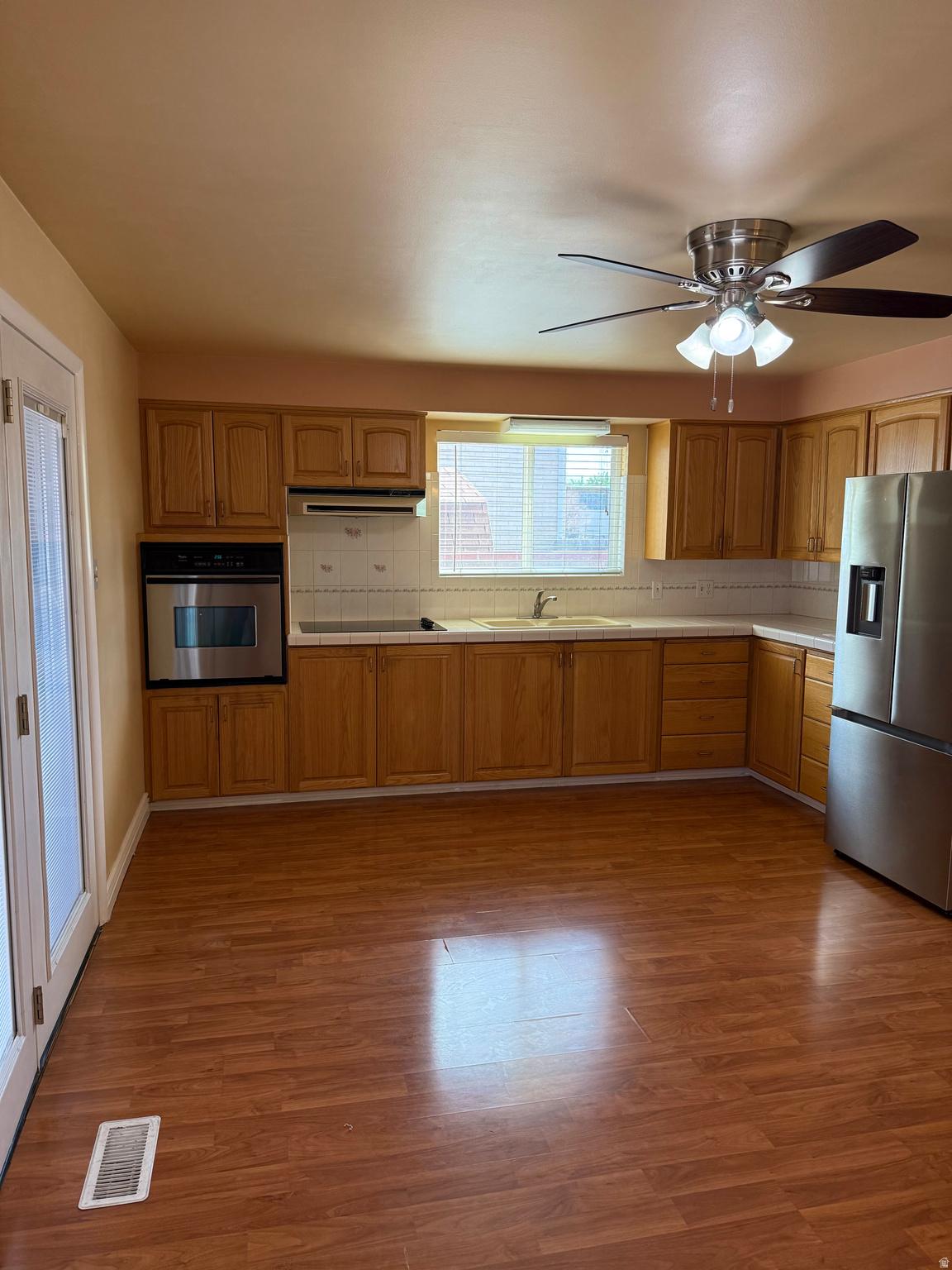 FAIRLANE HEIGHTS - Residential