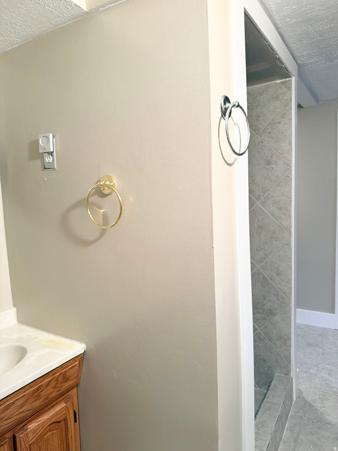 FAIRLANE HEIGHTS - Residential