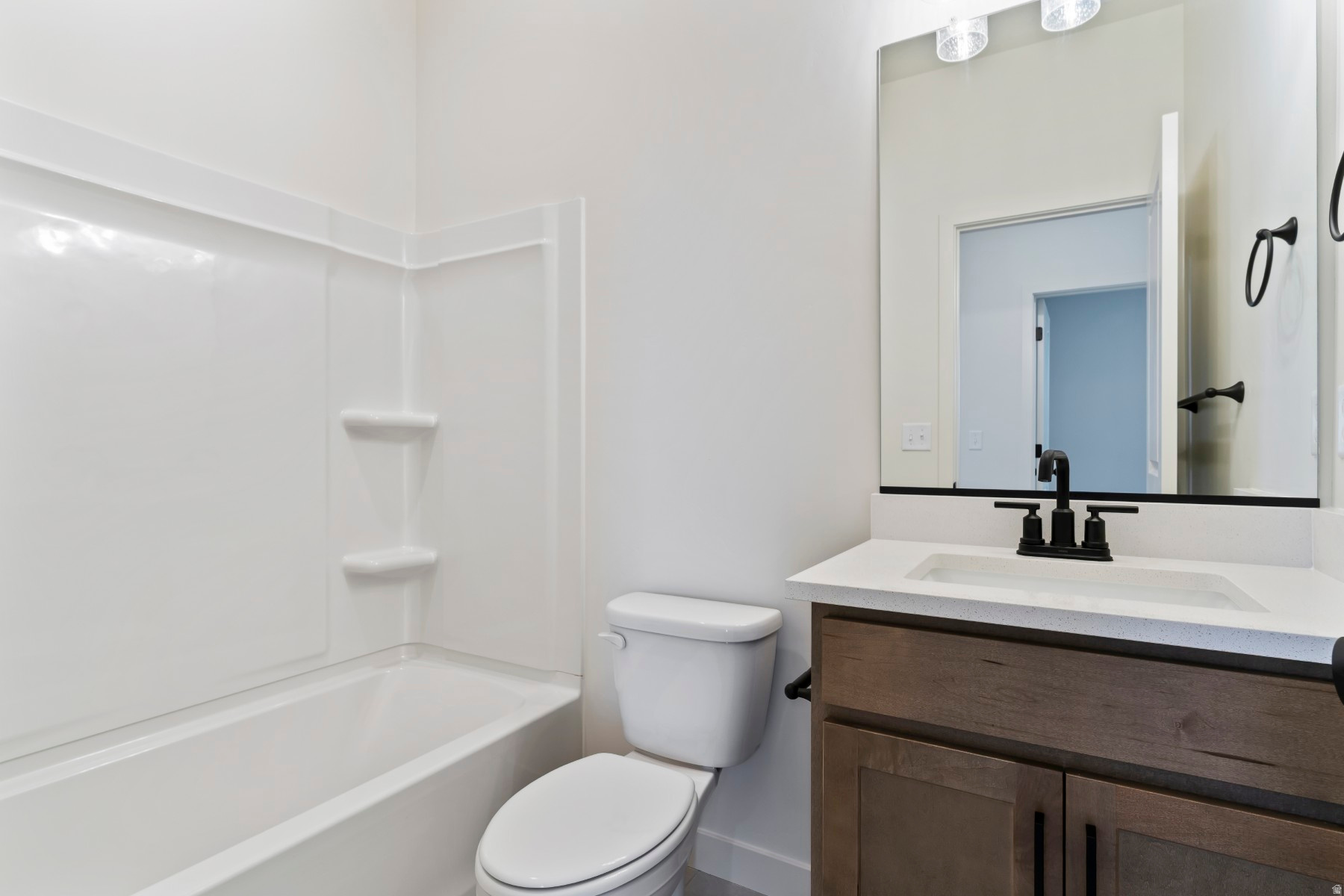 BEACON POINTE - Residential