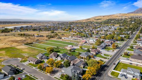 Tiny photo for 3011 N 1000 W, Pleasant View, UT 84414 (MLS # 2102744)