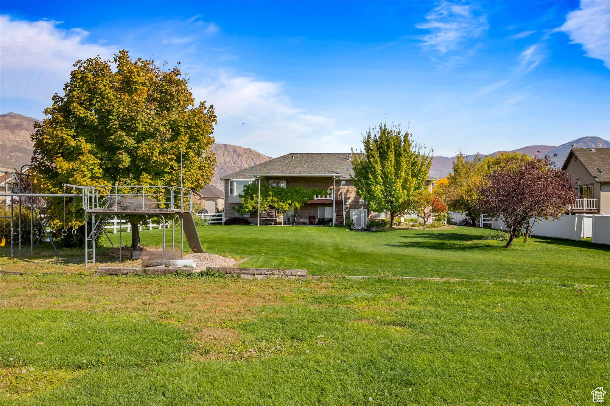 BRENTWOOD - Residential