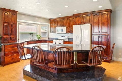 Tiny photo for 3011 N 1000 W, Pleasant View, UT 84414 (MLS # 2102744)