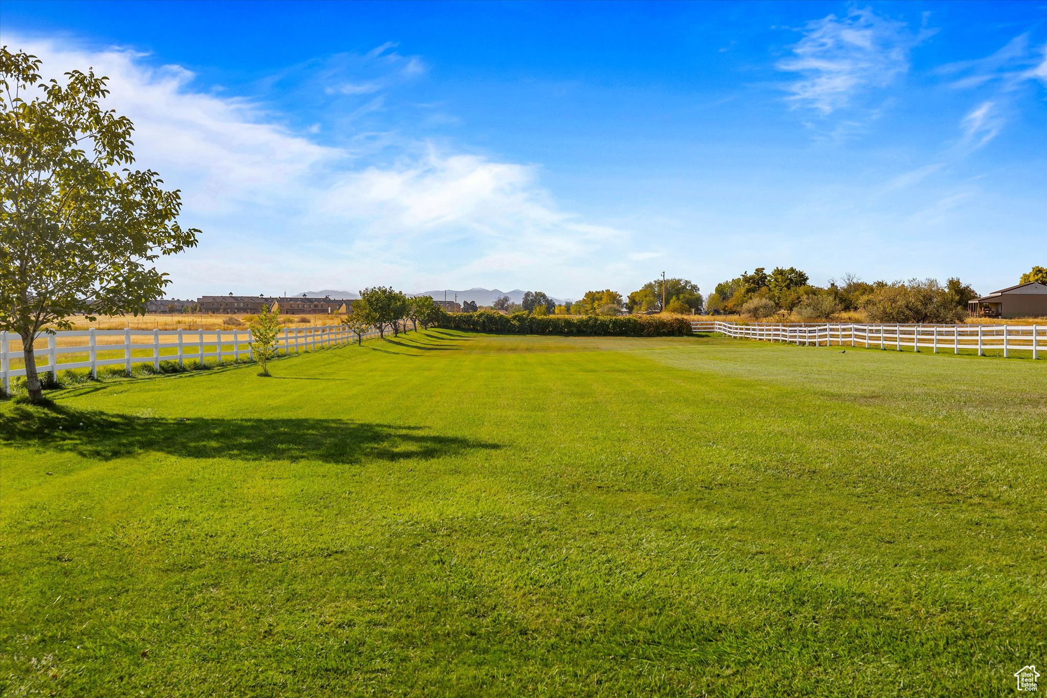 BRENTWOOD - Residential