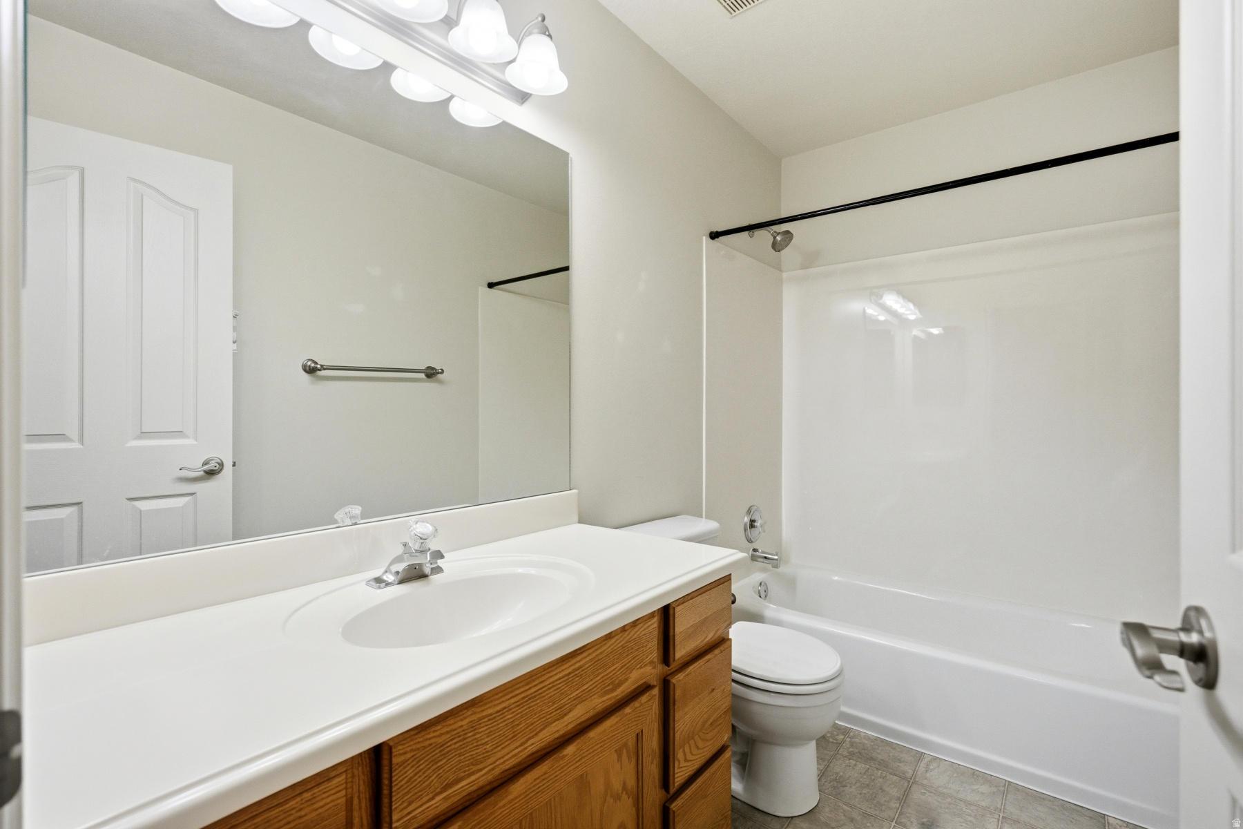 THE HAMLET - Residential