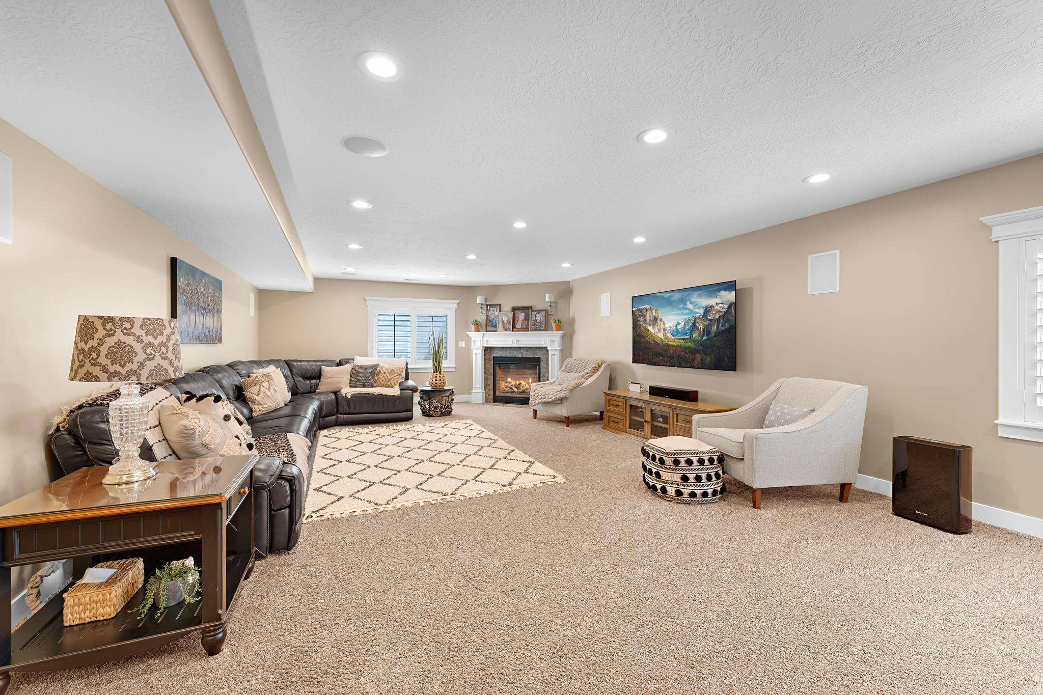 BURCH HOLLOW - Residential
