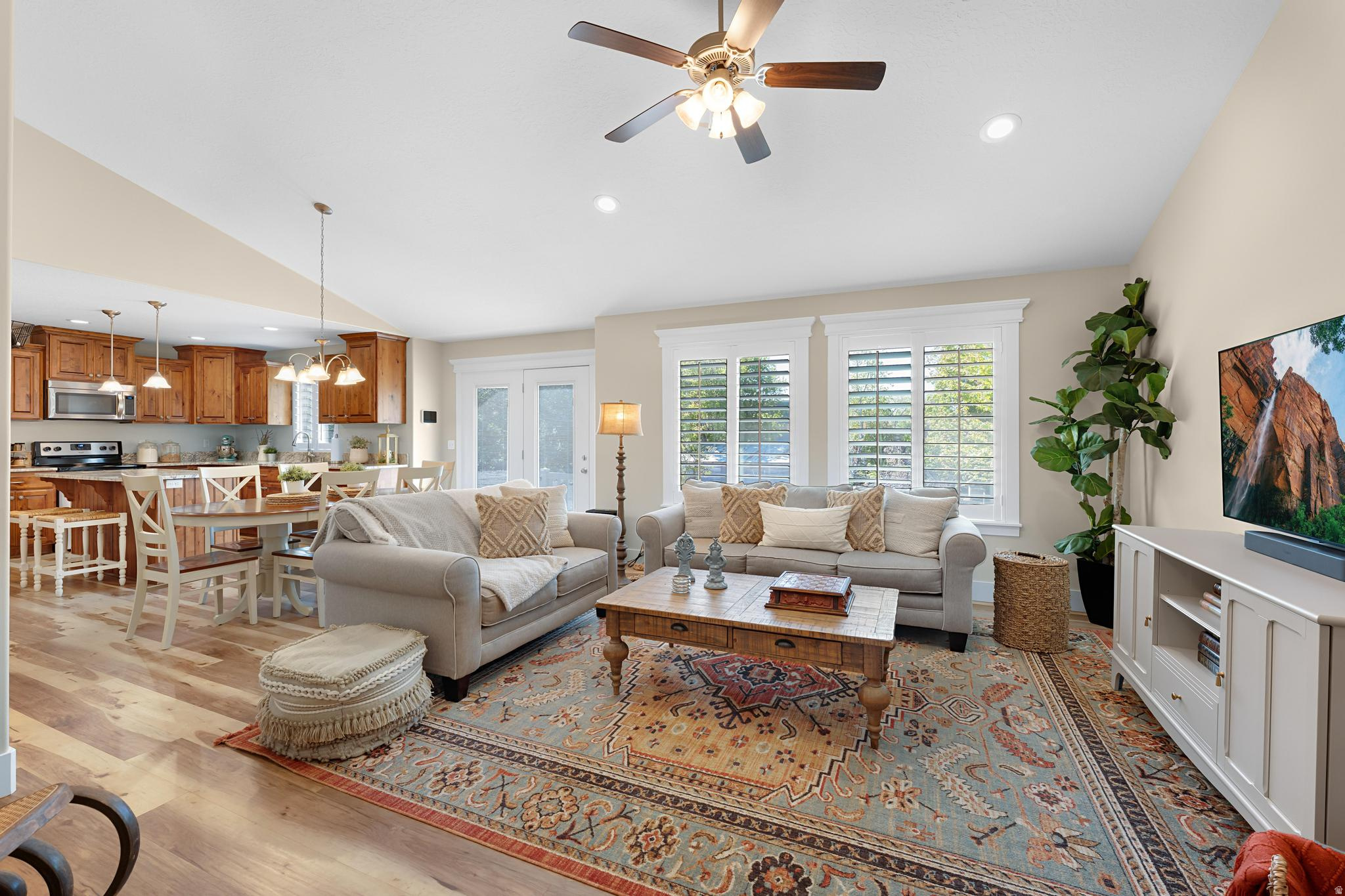 BURCH HOLLOW - Residential
