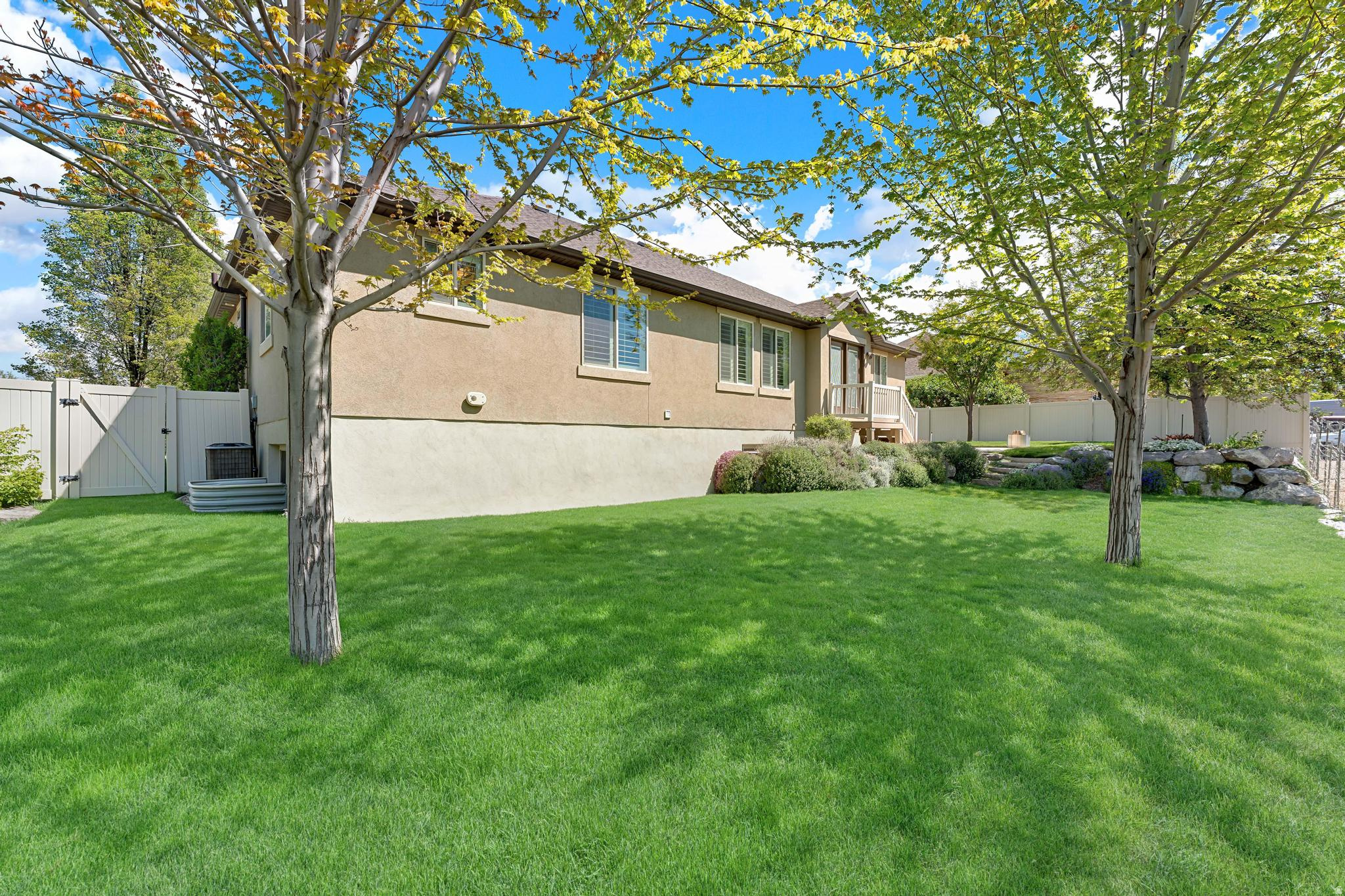 BURCH HOLLOW - Residential