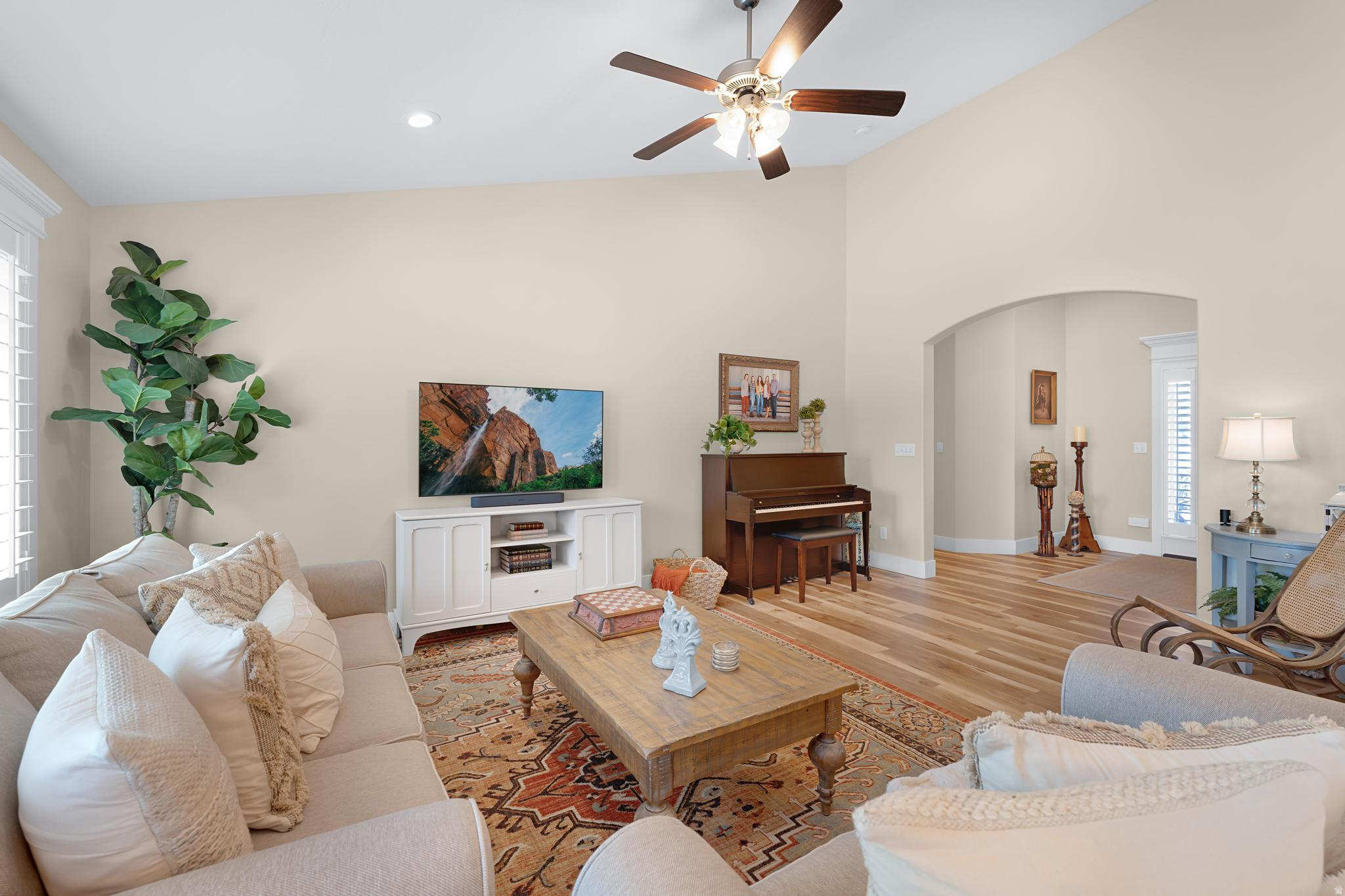 BURCH HOLLOW - Residential