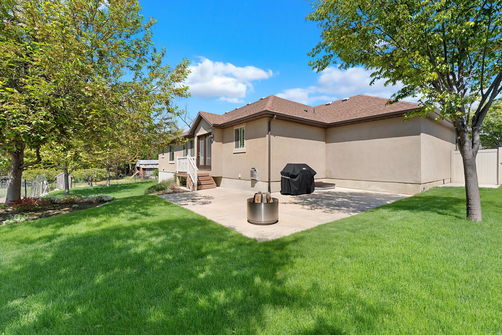 BURCH HOLLOW - Residential